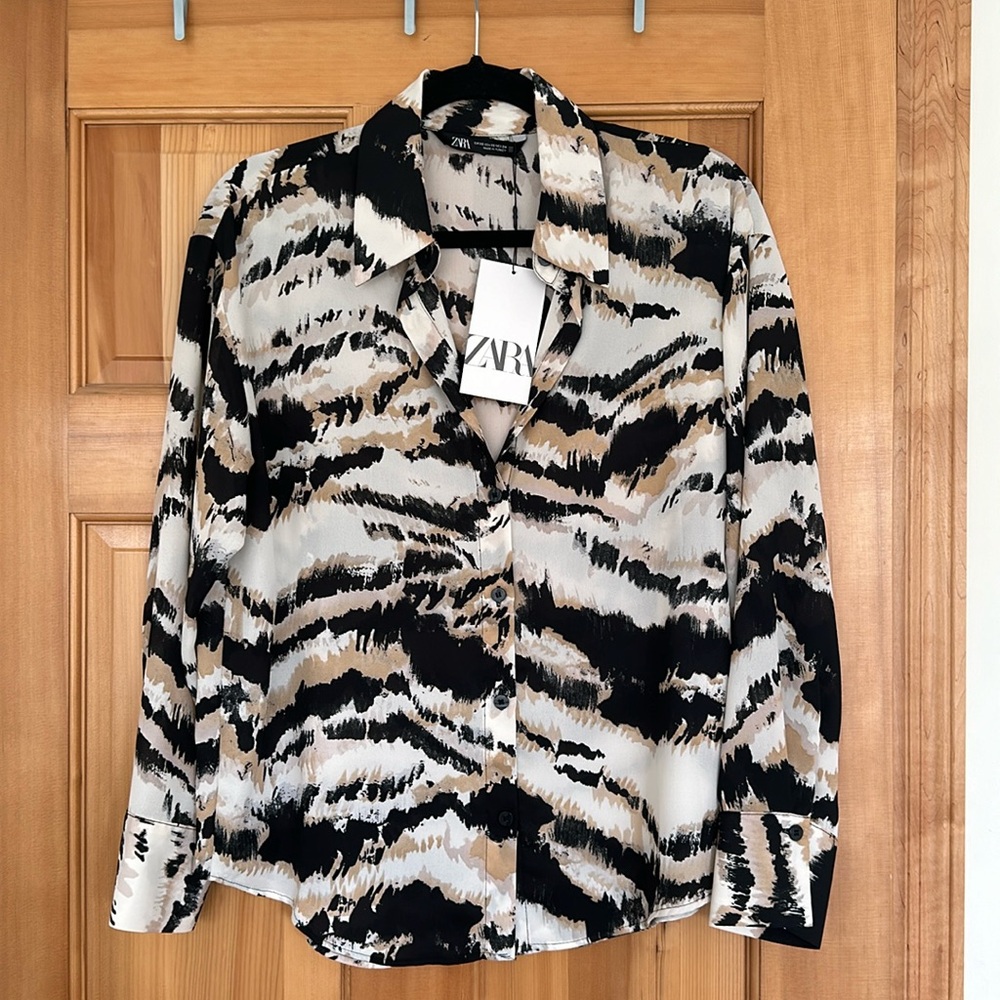 Zara Button Down Blouse NEW!